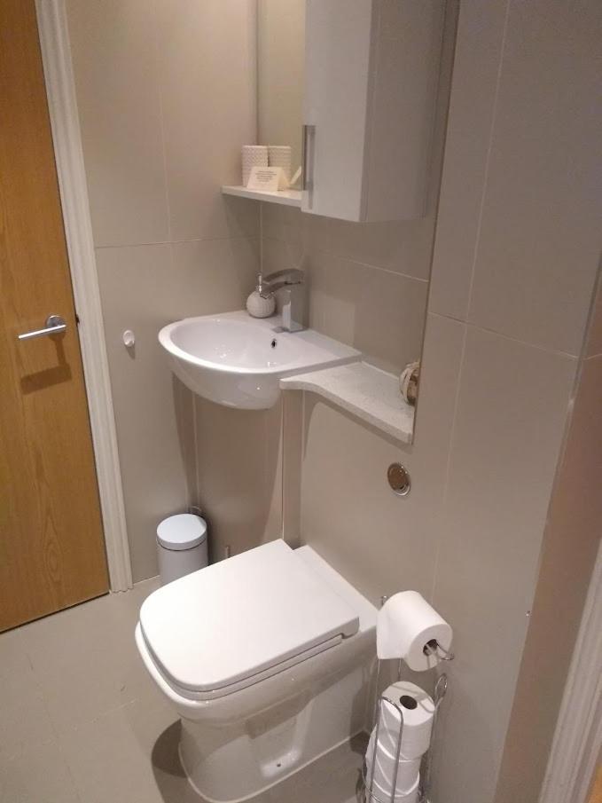 Three Bedroom Apartment By Beautiful Park London Bagian luar foto